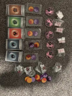 Scarlet & Violet 151 - Elite Trainer Box - Pokemon TCG (no packs) Items in photo - Image 1