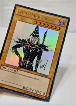 Dark Magician JUMP-EN049 Ultra Rare Limited Edition Promo Yugioh 7767 - Image 4