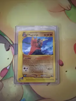 Pokemon TCG Magcargo Skyridge 18/144 Regular Rare 2003 Non Holo - Image 2