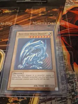 Blue-Eyes White Dragon DPKB-EN001 Kaiba - Image 1