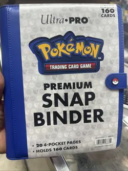 Ultra Pro Pokemon 4-Pocket Premium Snap Binder - BLUE [20 Pages Holds 160 Cards] - Image 1