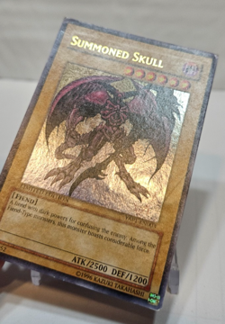 Summoned Skull YAP1-EN003 Ultra Rare Limited Edition Promo Yugioh 7780 - Image 3