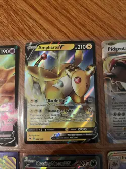 9 Pokemon Cards Card Lot - Image 3