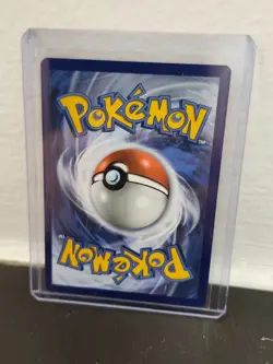 Pikachu 005/025 Celebrations Holo POKEMON TRADING CARDS - Image 2