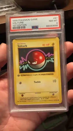 Pokemon TCG Voltorb Base Set, 1st Edition Common Card 67/102 PSA 8 - Image 1