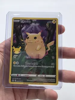 Pokemon TCG Celebrations Pikachu Holo Card 005/025 25th Anniversary - Image 1