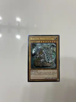 Yu-Gi-Oh! TCG Blue-Eyes White Dragon Ultimate Rare 1st Edition YSKR-EN001 - Image 1