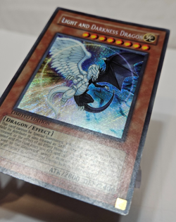 Light and Darkness Dragon YG01-EN001 Secret Rare Limited Edition Yugioh 7803 - Image 2