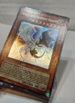 Light and Darkness Dragon YG01-EN001 Secret Rare Limited Edition Yugioh 7803 - Image 3