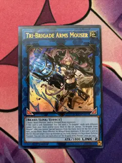 Tri-Brigade Arms Mouser DOOD-EN051 Ultra Rare 1st Edition Yugioh NM In Hand - Image 1
