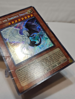 Light and Darkness Dragon YG01-EN001 Secret Rare Limited Edition Yugioh 7801 - Image 5