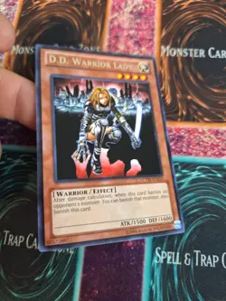 Yugioh D.D. Warrior Lady LCYW-EN215 Rare Unlimited Near Mint - Image 2