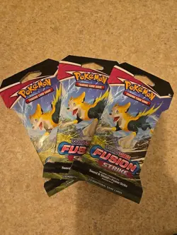 Pokemon trading cards Sword And Shield Fusion, Sword And Shield Voltage lot 11 - Image 4