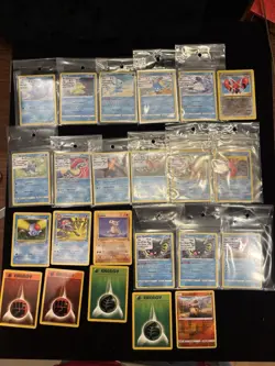 pokemon 19 Vintage Noholo cards: 4 Energy, Water, Fossil Jungle More - Image 1