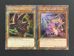 2025 YUGIOH RA04 1ST ED PLATINUM SECRET RARE DARK MAGICIAN GIRL NM SET - Image 1