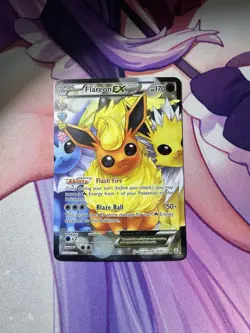 Flareon EX RC28/RC32 Full Art Radiant Collections NM Condition Pokemon Card - Image 1