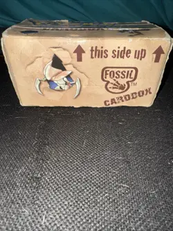 Vintage Pokemon Fossil Cardbox 1999, Random cards Filled box - Image 1