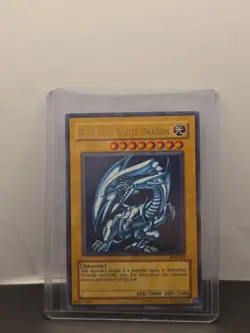 Blue-Eyes White Dragon SDK-001 Starter Deck Kaiba Unlimited HP - Image 1