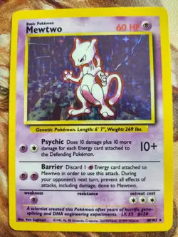 Pokemon Nintendo GAMEFREAK Wizards 1999 Base Set Unlimited Mewtwo Holo 10/102 - Image 1