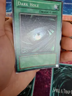 Yugioh Dark Hole LOB-052 Super Rare OG Unlimited Near Mint - Image 3