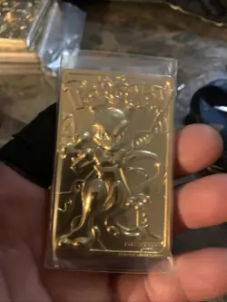 Pokemon 23K Gold Plated Mewtwo Trading Card 1999 Burger King Limited Edition - Image 1