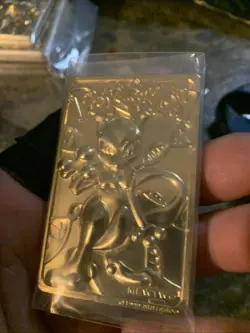 Pokemon 23K Gold Plated Mewtwo Trading Card 1999 Burger King Limited Edition - Image 2