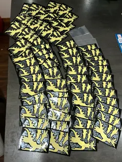 Pokemon Card (65) Sleeves 2018, black and Yellow - Image 2