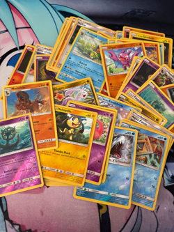 Sun & Moon Guardians Rising Pokemon Cards Bulk Lot ~350 Cards 40+ Holo/Reverse - Image 2