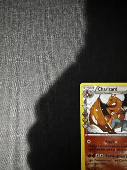 Pokemon TCG Charizard RC5/RC32 Generations: Radiant Collection Holo Near Mint - Image 3