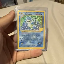 Blastoise 25th Anniversary Pokemon Celebrations Classic Collection 2/102 - Image 4