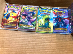 Pokemon EX Dragon Frontiers one Booster Pack factory sealed randomly picked - Image 2