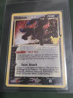 Umbreon Gold Star 17/17 - Pokemon Celebrations 25th Anniversary Holo Rare - NM 4 - Image 1
