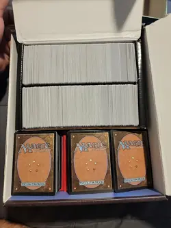Magic: The Gathering Card Collection Box Well Over 1000 Cards - Image 1