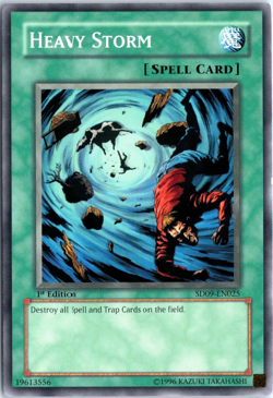 Heavy Storm Yu-Gi-Oh! TCG Card SD09-EN025 - 1st Edition COMMON - Image 1