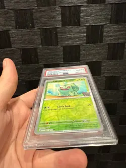 PSA 10 2023 POKEMON MEW EN-151 BEST BUY EXCLUSIVE #001 BULBASAUR - Image 3