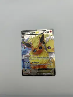 Flareon EX RC28/RC32 Generations Radiant Ultra Rare Holo Full Art NM Pokemon - Image 3