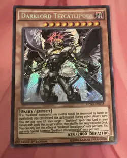 Yugioh - Darklord Tezcatlipoca DESO-EN031 NM 1st ed Secret Rare - Image 1
