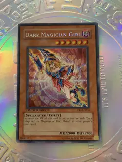YuGiOh! Dark Magician Girl CT2-EN004 Secret Rare Limited Edition NM - Image 2