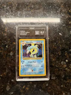 1999 Gyarados #6/102 | TAG 8.5 | Base Set | Pokemon TCG - Image 1