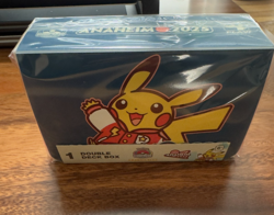 Pokemon World Championships 2025 Varsity Pikachu Double Deck Box - Image 1