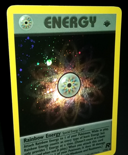 1ST EDITION - RAINBOW ENERGY #17/82 - POKEMON TEAM ROCKET - HOLO RARE (EX/NM) - Image 1