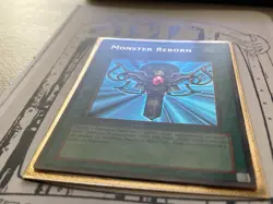 Yu-Gi-Oh! TCG Monster Reborn: Legend of Blue-Eyes White Dragon (LOB-118) UR NM - Image 2