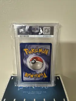 PSA 8 Pokemon TCG Magneton Fossil 11/62 Holo Unlimited - Image 2