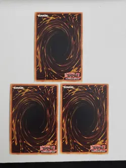 3 x YuGiOh TCG Dragunity Arma Mystletainn SDDL-EN002 Super Rare 1st Edition LP - Image 2