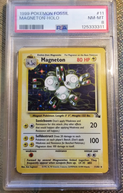 1999 Pokemon Fossil Magneton Unlimited Holo #11/62 PSA 8 NM-MINT - Image 1