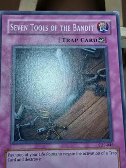 HP Yugioh Seven Tools of the Bandit SDP-045 Common Unlimited Ed - Image 2