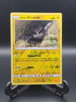 Alolan Geodude - 32/111 - Reverse Holo - Pokemon Sun & Moon: Crimson Invasion - Image 1