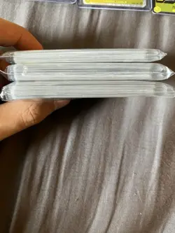 One Piece Yellow Card Lot, Japanese Cards, Holos And Some Alt Arts - Image 4