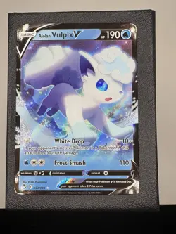 Alolan Vulpix V 033/195 Silver Tempest Ultra Rare Holo Card Pokemon TCG NM - Image 1