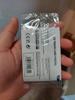 Sealed Yveltal 088/132 Reverse Holo Mega Evolution Pokemon EB GAMES PROMO EN - Image 2